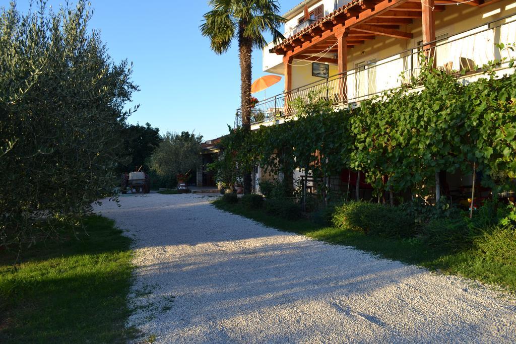 Ferienwohnung Viva Molindrio Poreč Exterior foto